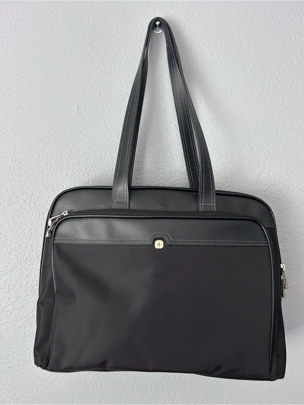 Wenger Swiss Faux Leather Trim Briefcase Laptop Bag
